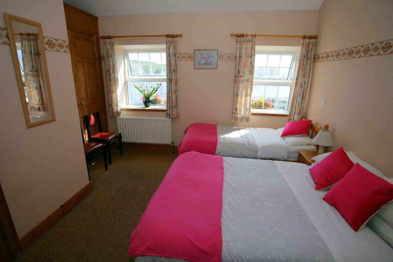 Cottage Heights B&B Castletownbere Eksteriør bilde